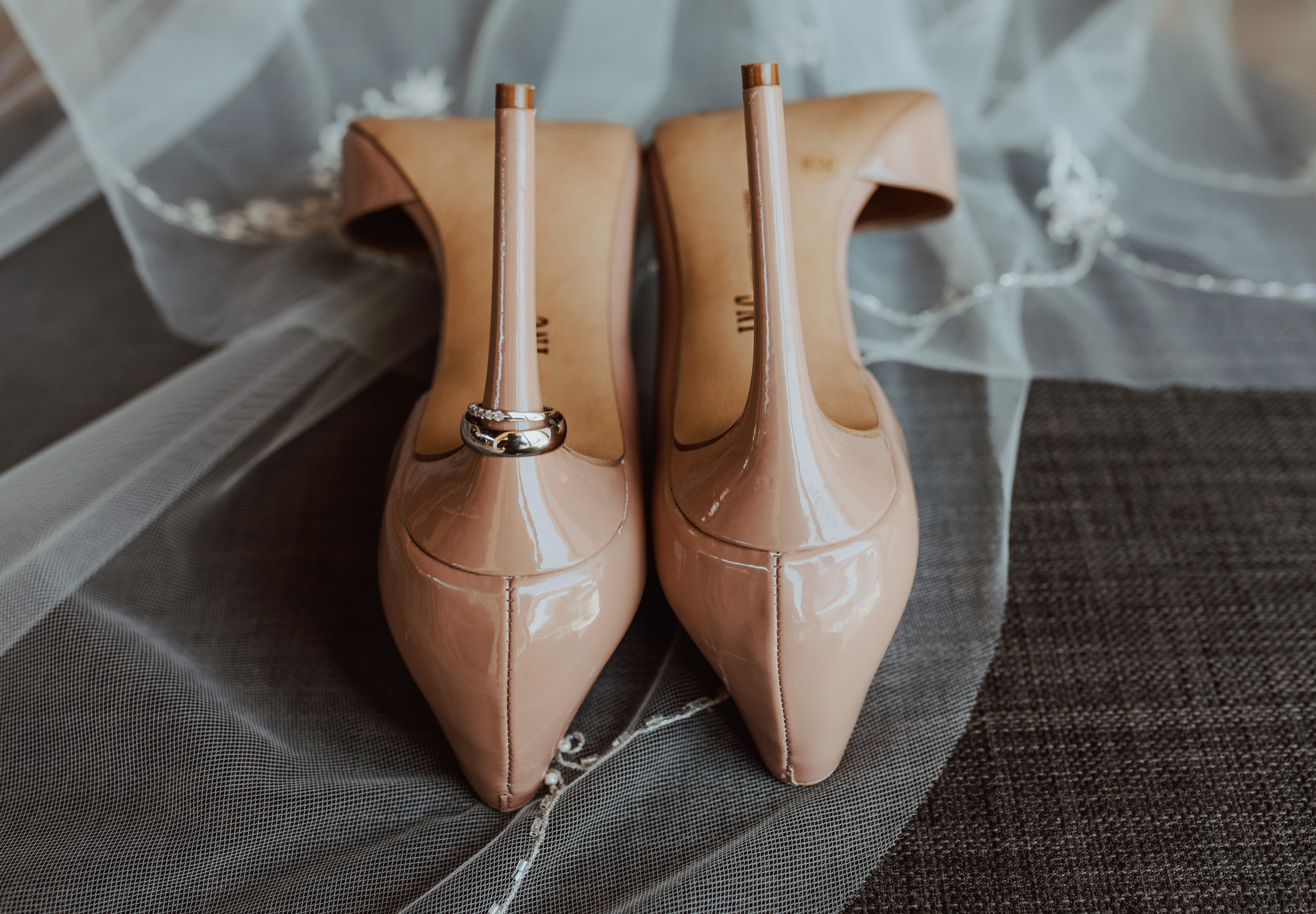 Come scegliere le scarpe da sposa